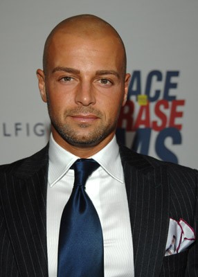 Joey Lawrence