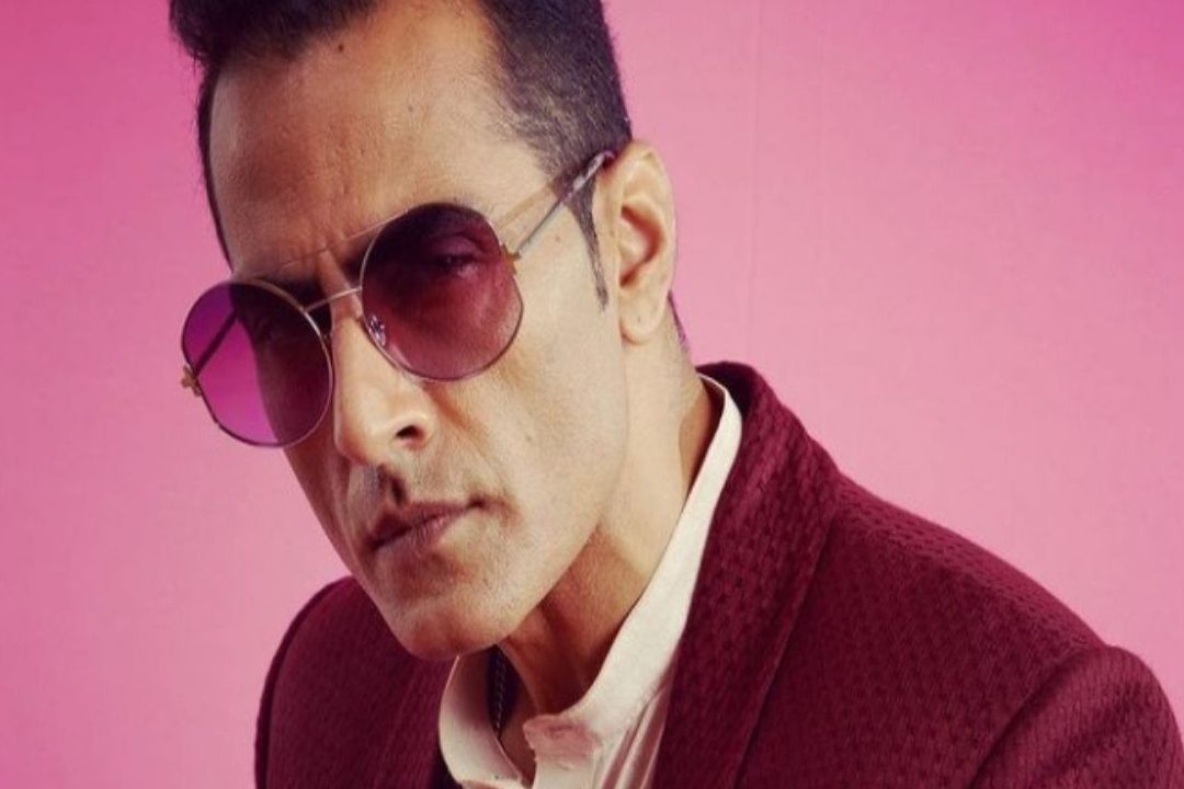 You are currently viewing Sudhanshu Pandey