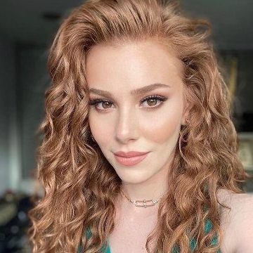 Elcin Sangu