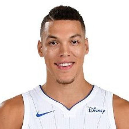 You are currently viewing Aaron Gordon