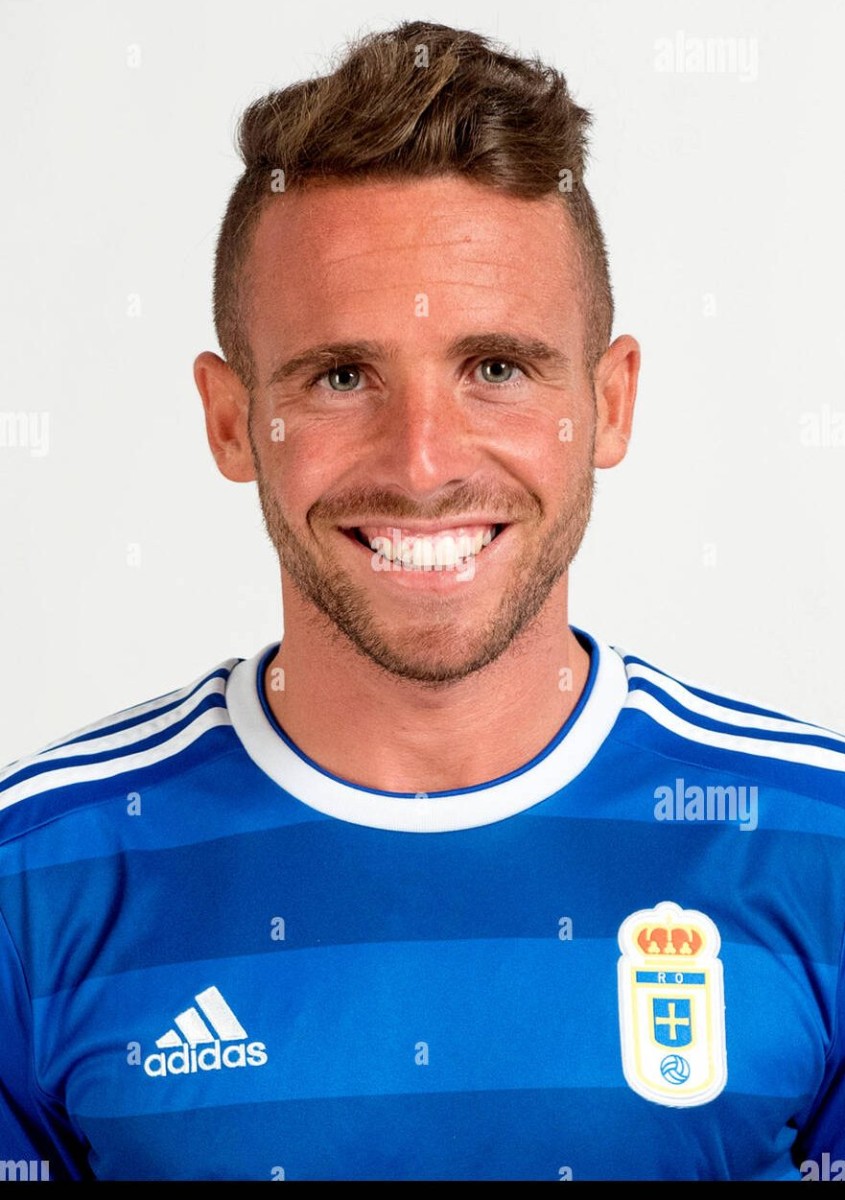You are currently viewing Aarón Ñíguez