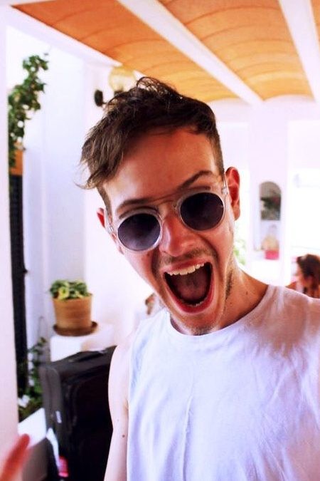 You are currently viewing Adam Hann