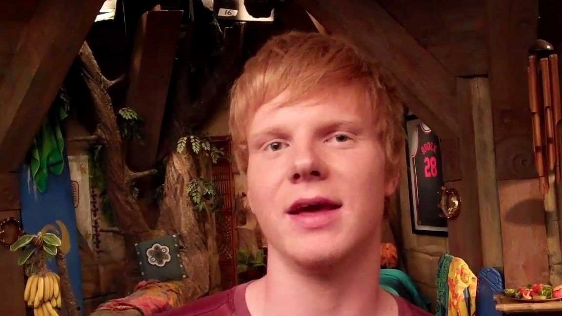 You are currently viewing Adam Hicks