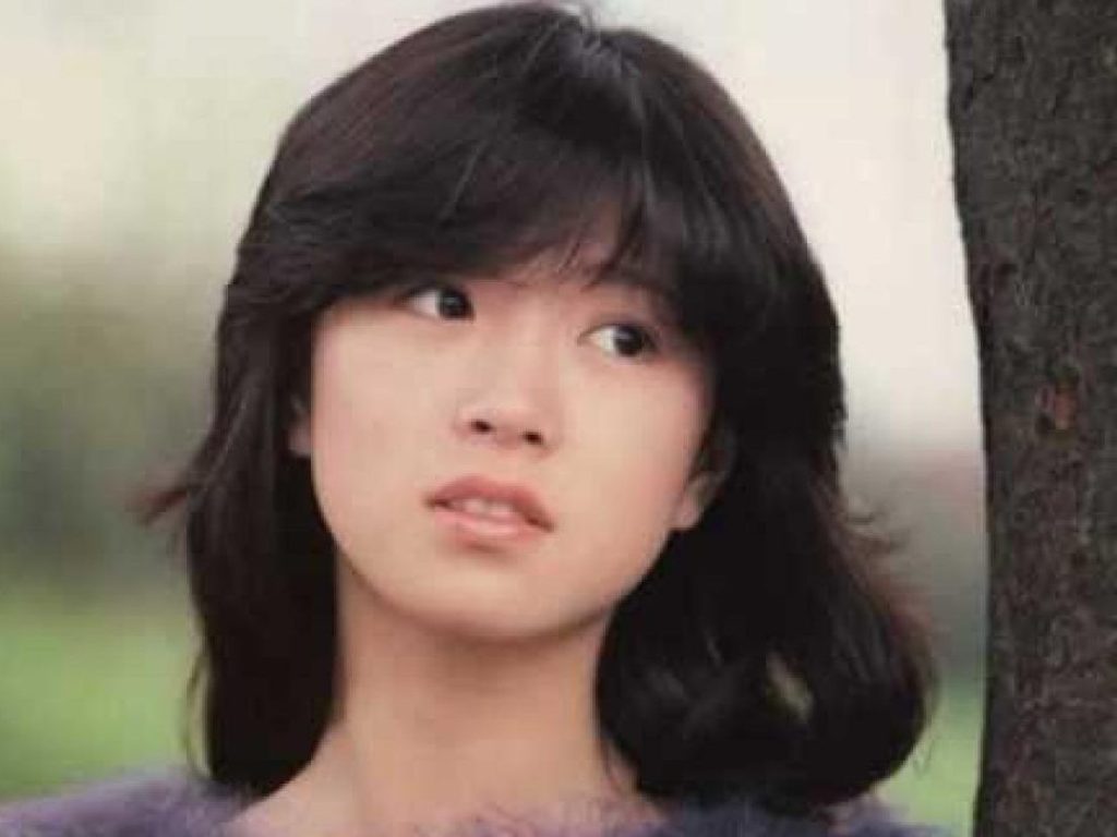 Akina Nakamori