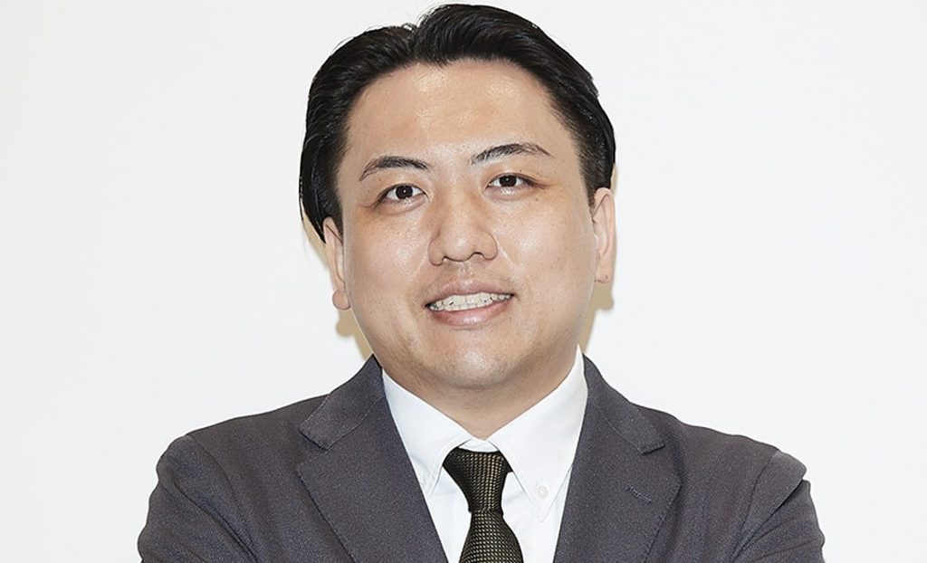 Akira Suzuki