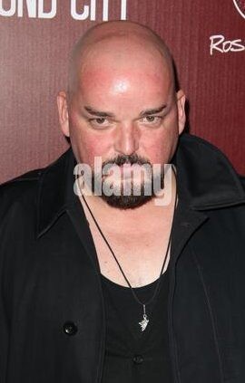 You are currently viewing Alain Johannes