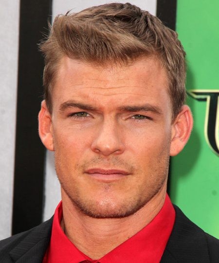 Alan Ritchson