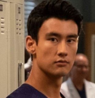 You are currently viewing Alex Landi