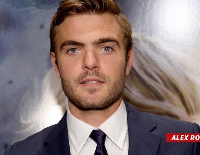 You are currently viewing Alex Roe