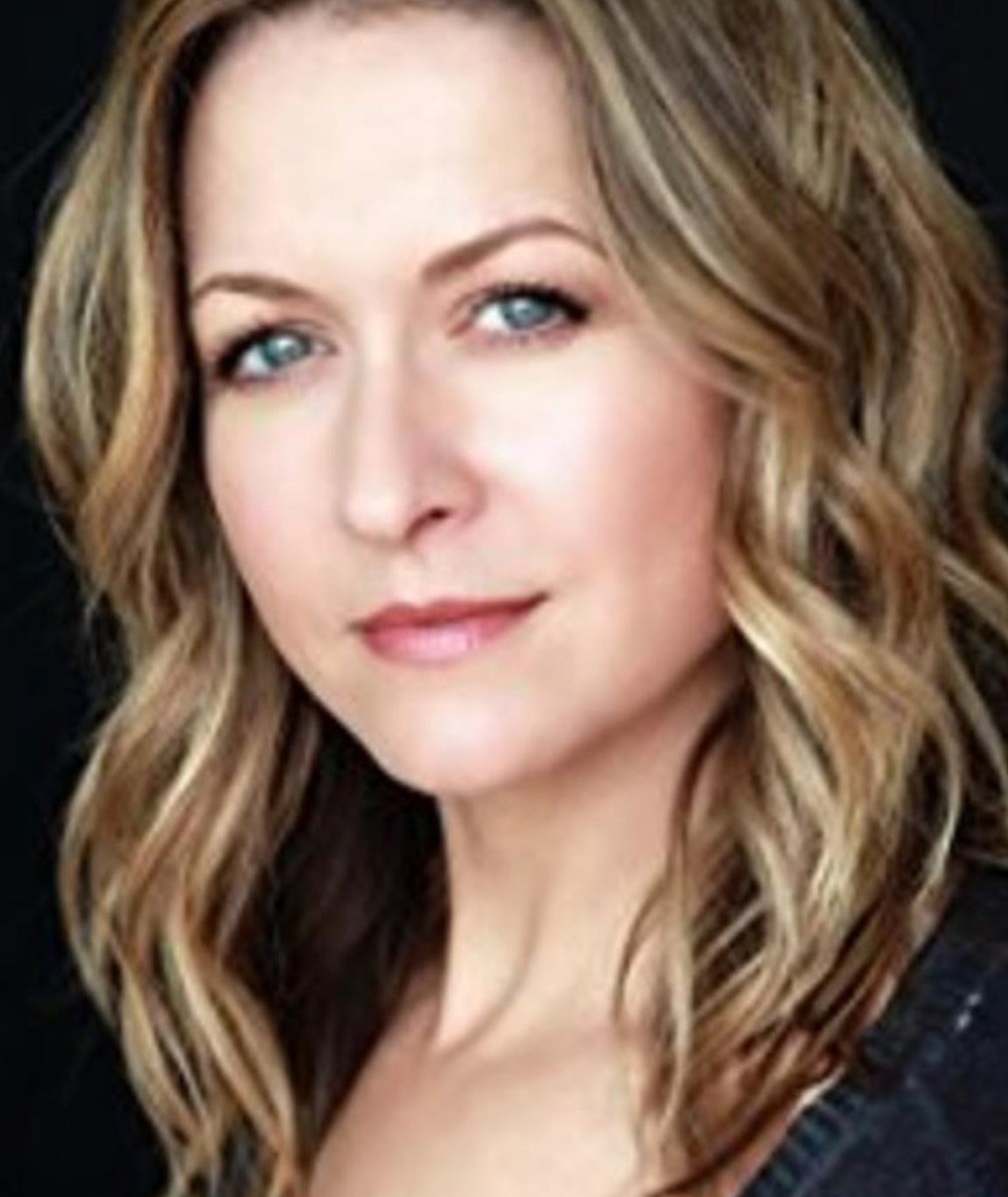 Ali Hillis