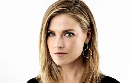 You are currently viewing Ali Larter