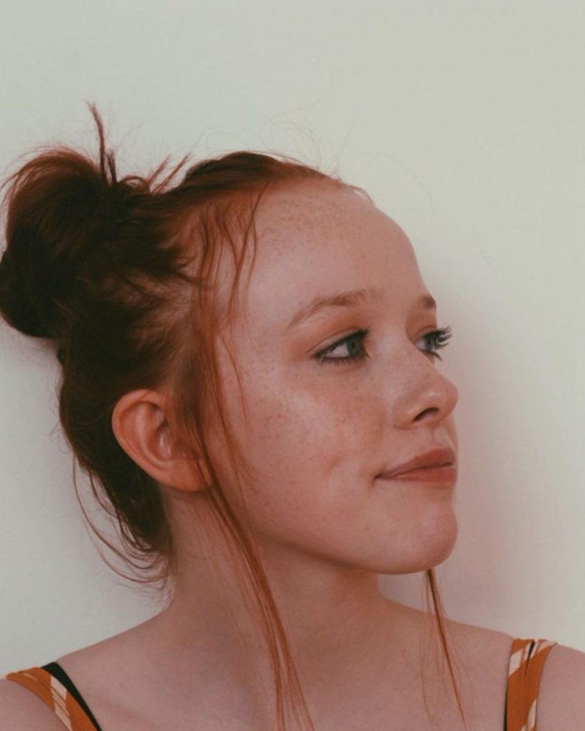 Amybeth McNulty