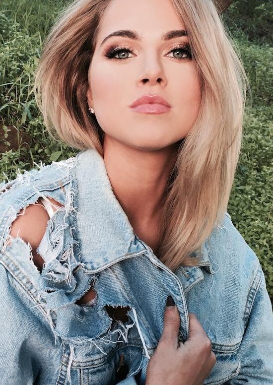 You are currently viewing Anne Winters