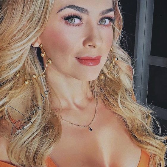 Aracely Arámbula