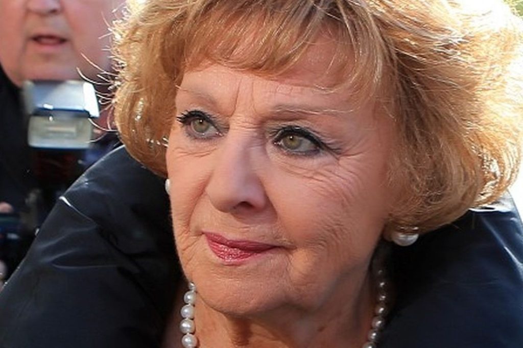 Barbara Knox