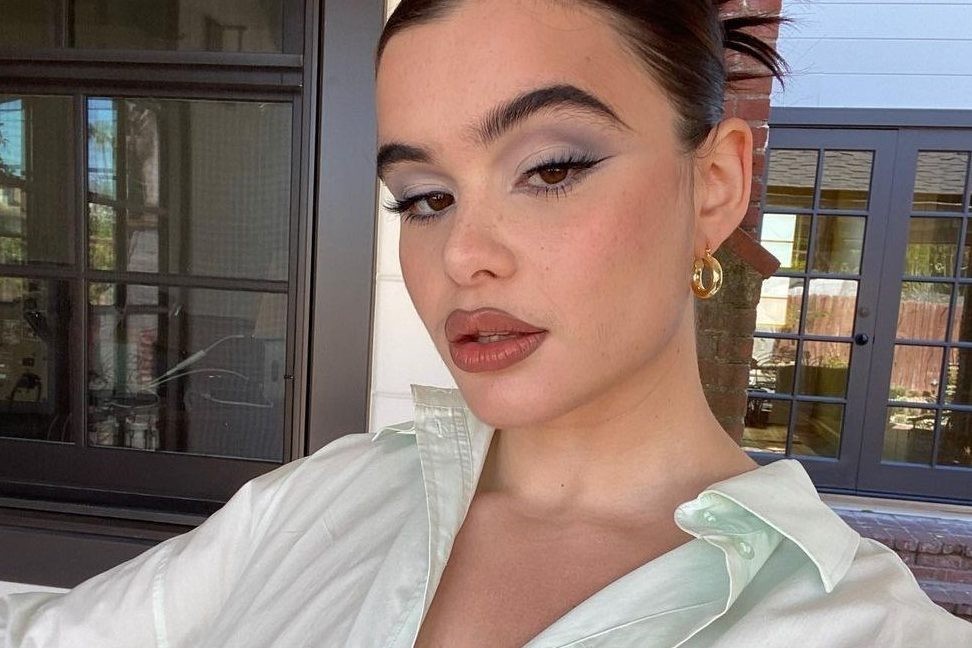 You are currently viewing Barbie Ferreira