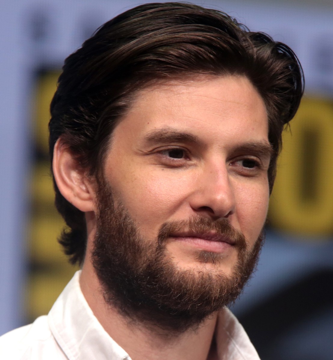 You are currently viewing Ben Barnes