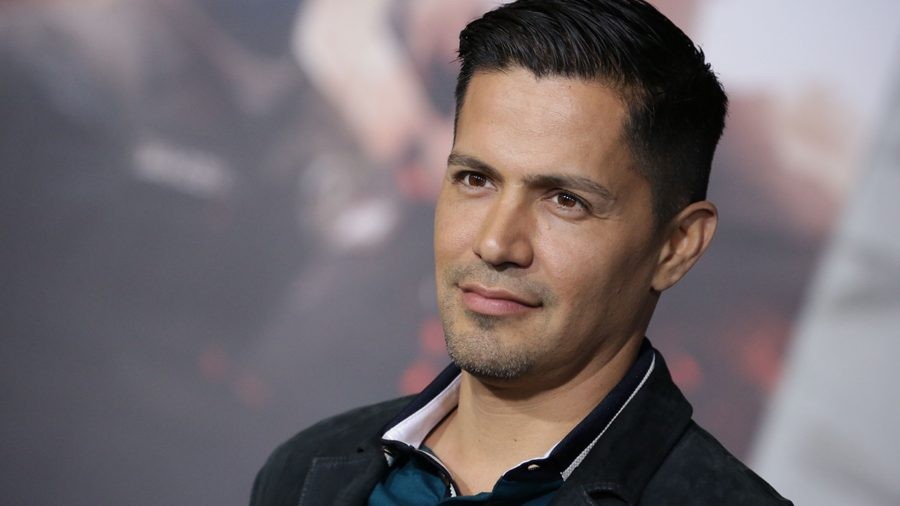 Jay Hernandez