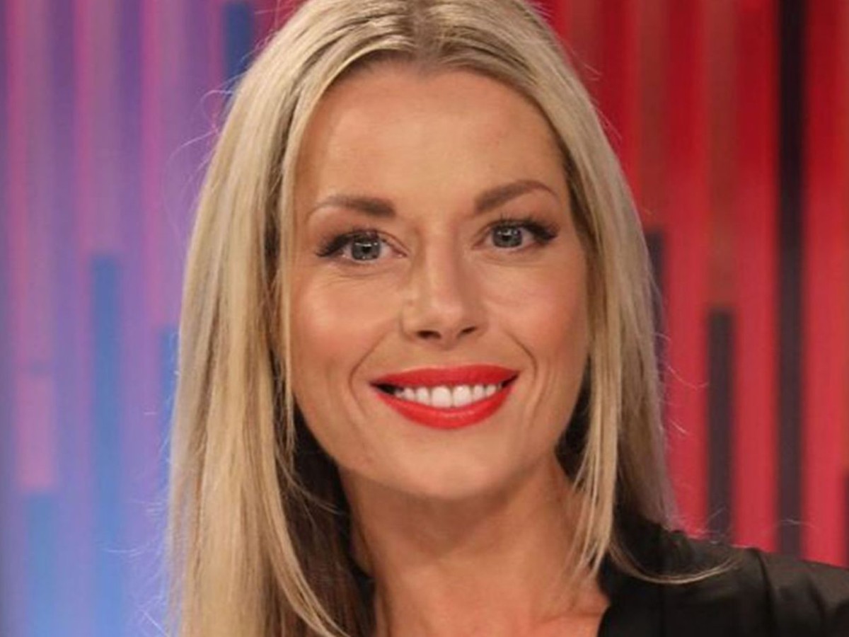 Madeleine West