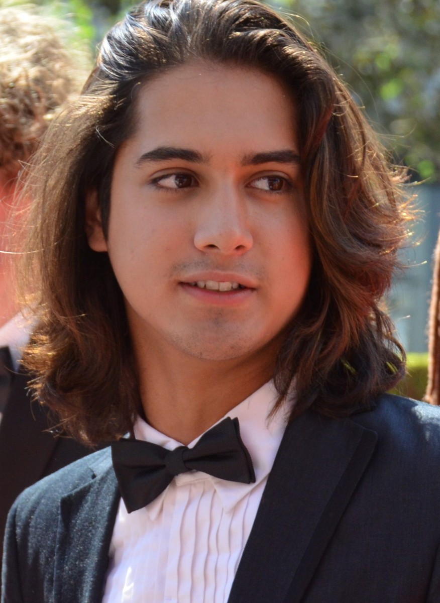 You are currently viewing Avan Jogia