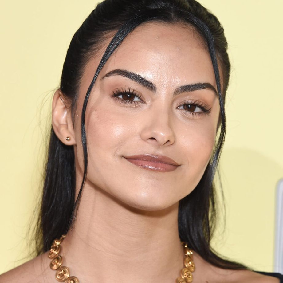 Camila Mendes