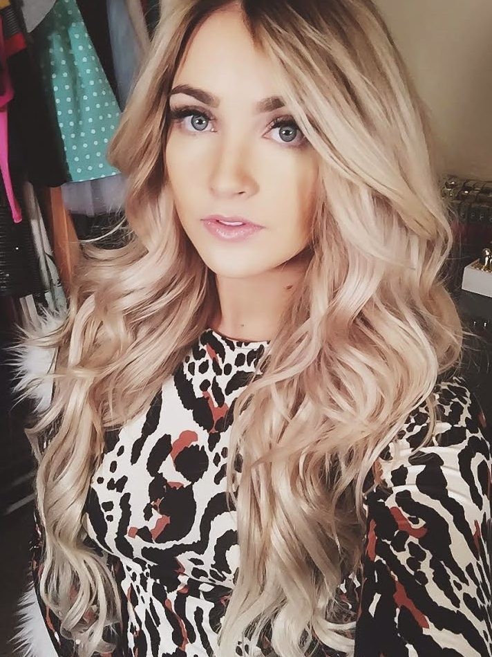 Cara Loren