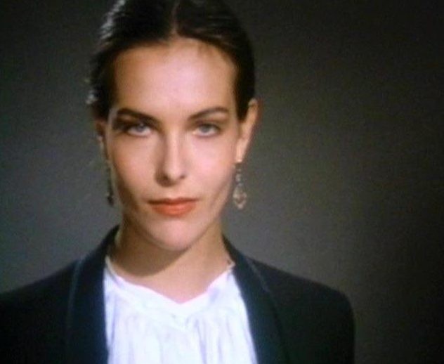 Carole Bouquet