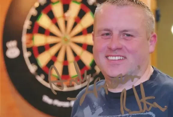 Chris Mason (Darts Player)