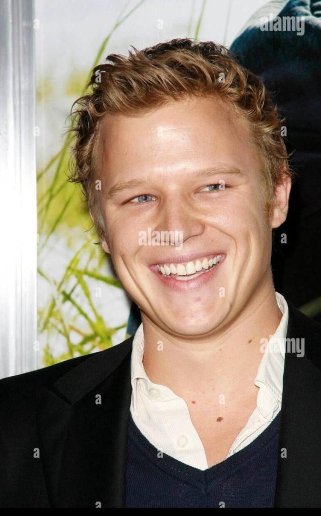 Christopher Egan