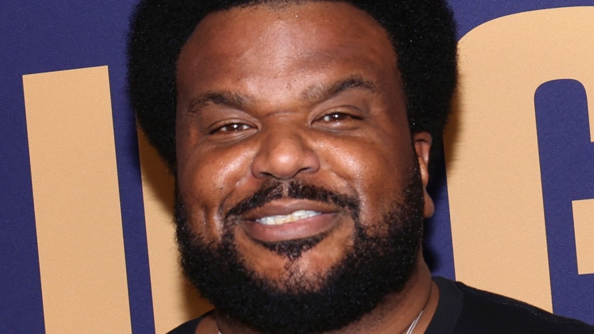 You are currently viewing Craig Robinson