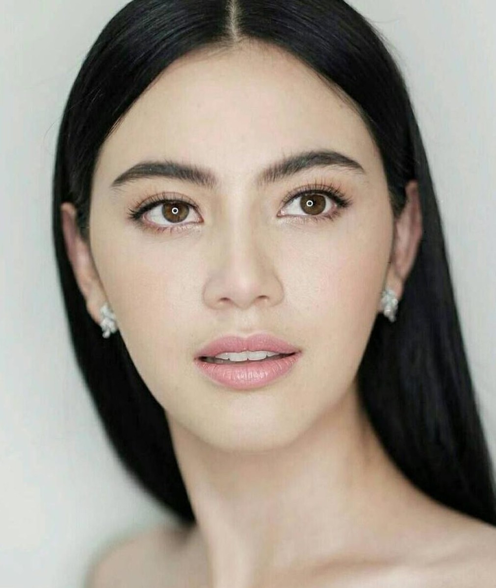 Davika Hoorne