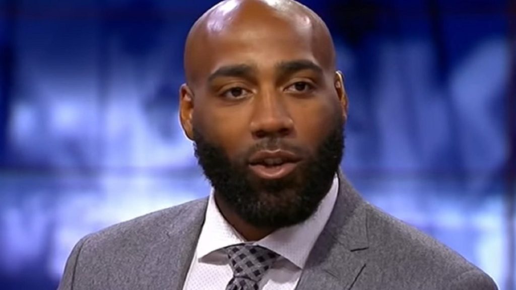 Deangelo Hall