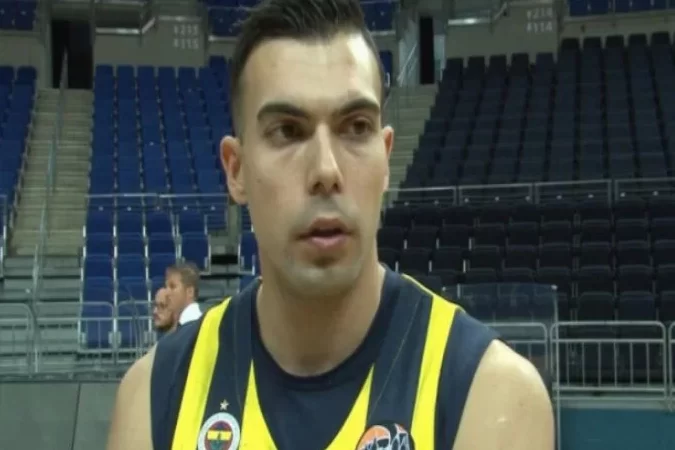 Kostas Sloukas