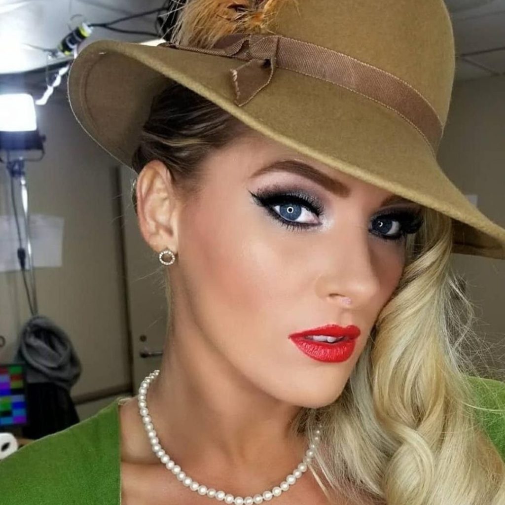 Lacey Evans